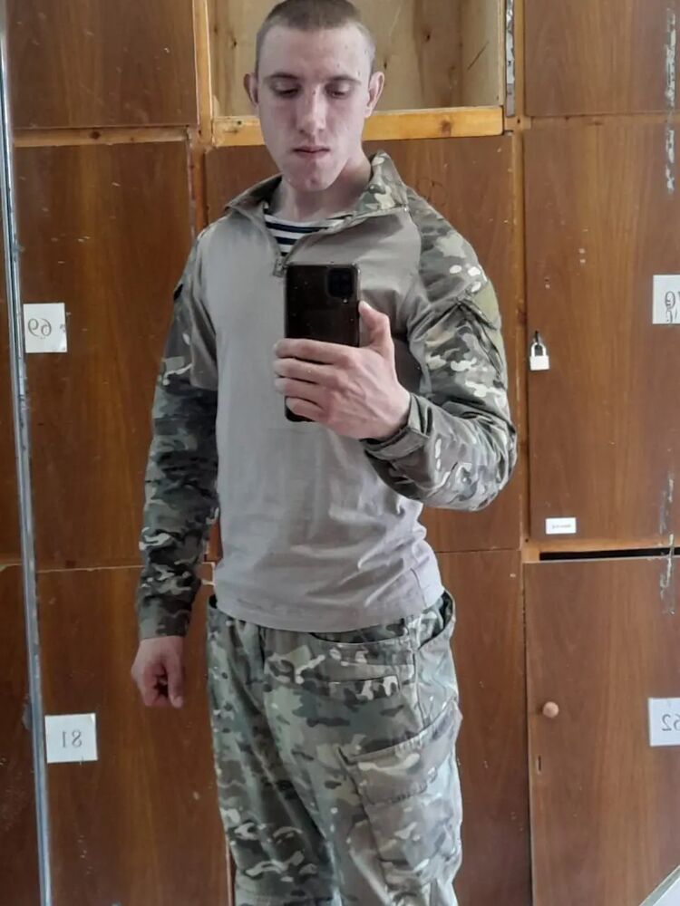  52788042  , 21 ,    