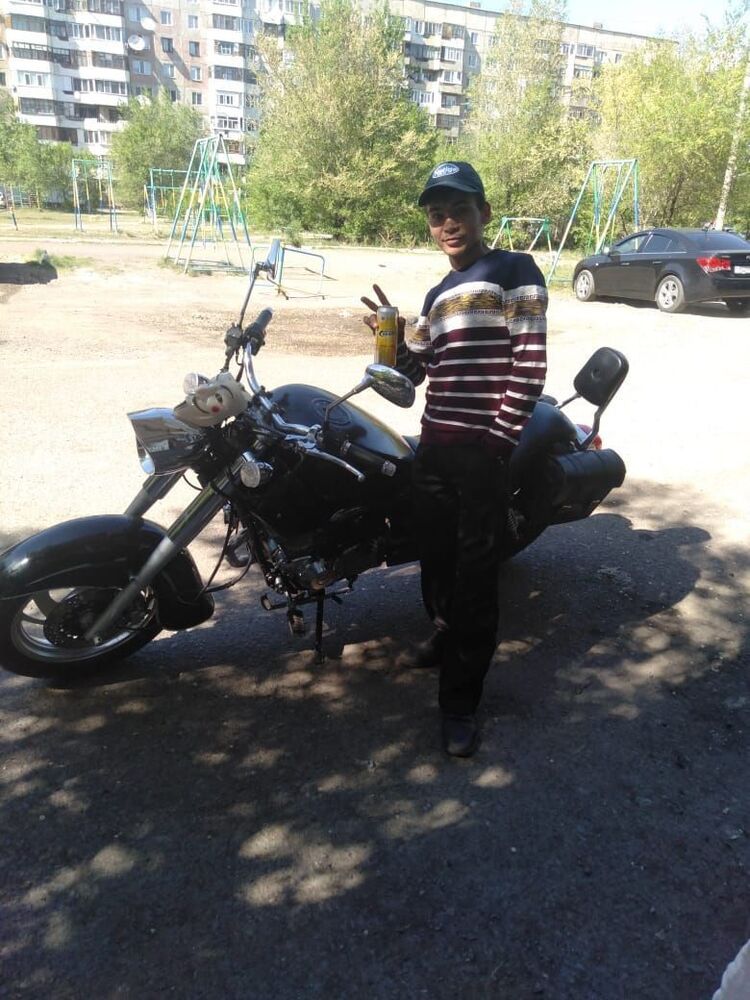  19907932  , 34 ,    