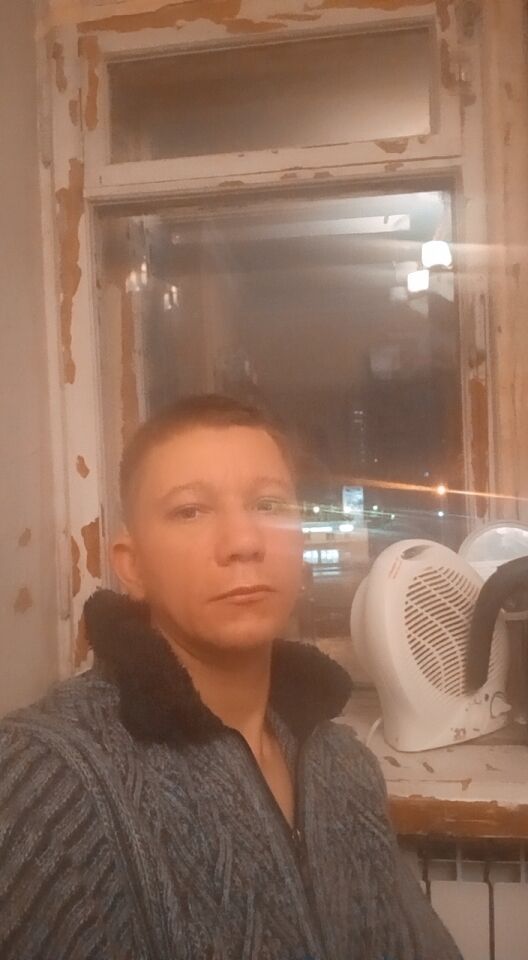  29920922  Mixail, 40 ,    