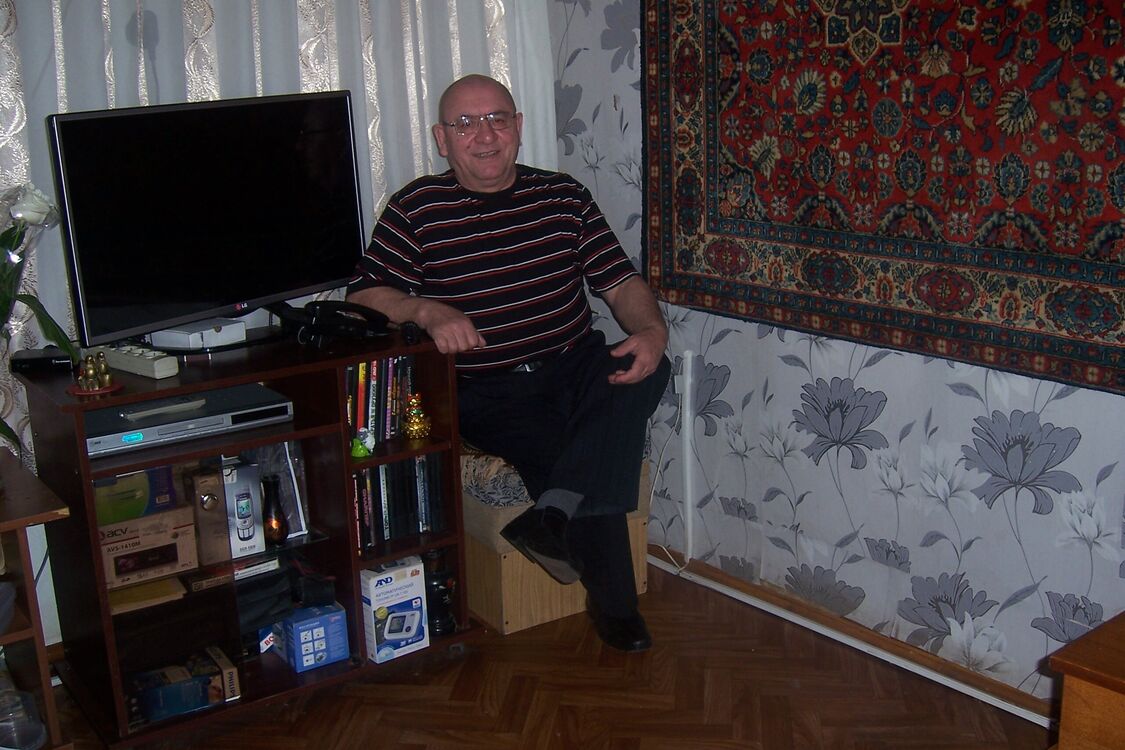   ,   Vasilij, 66 ,   ,   