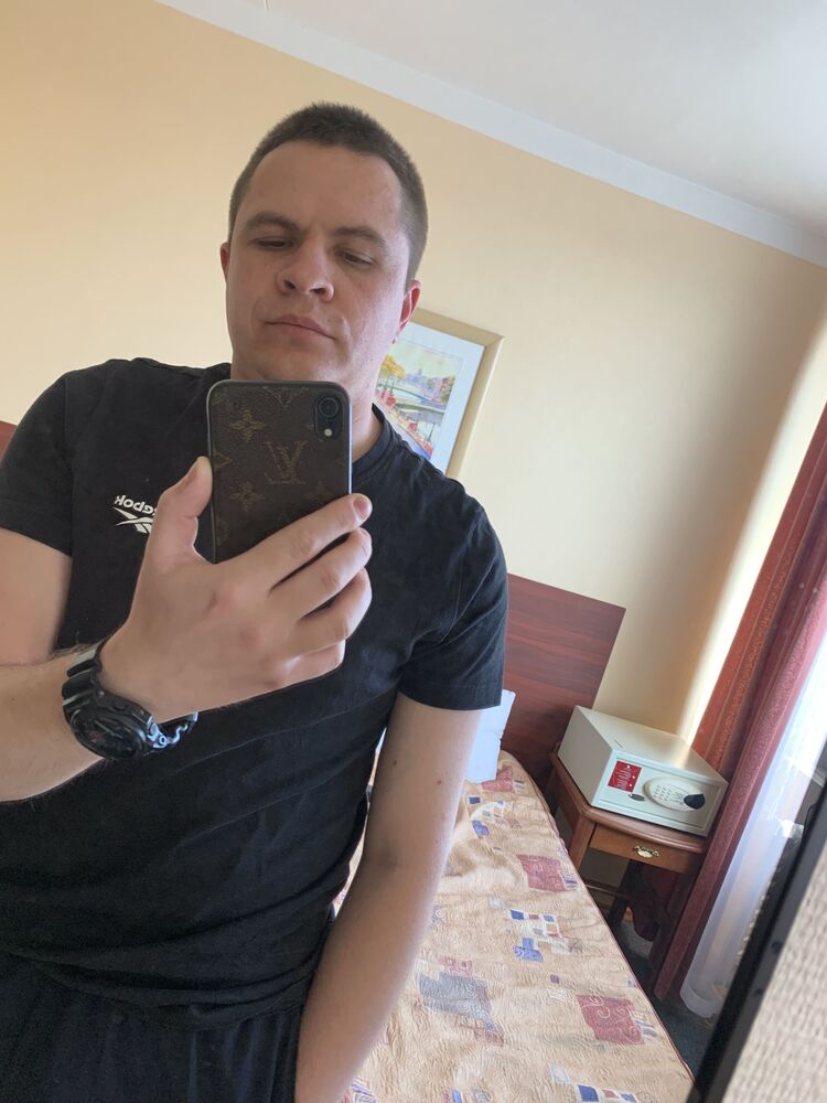  43208272  , 32 ,    -