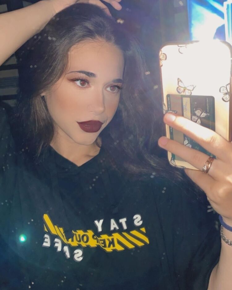  ,   , 22 ,   