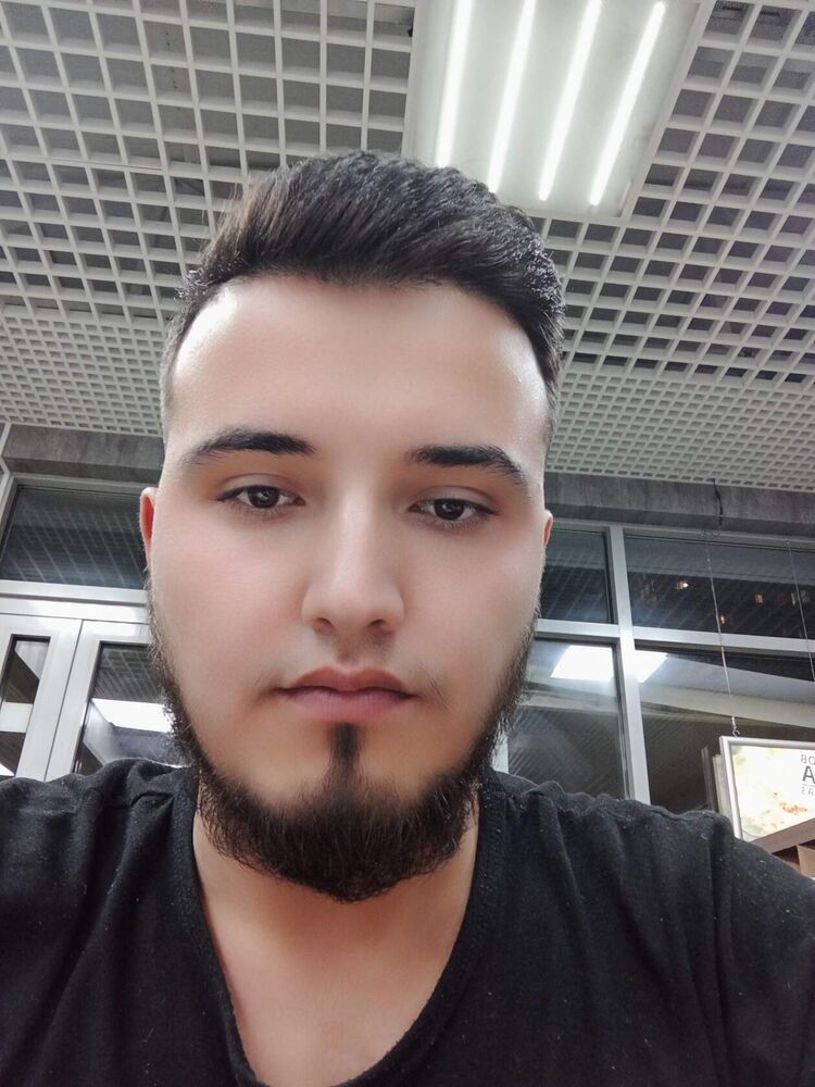  51778582  , 25 ,    