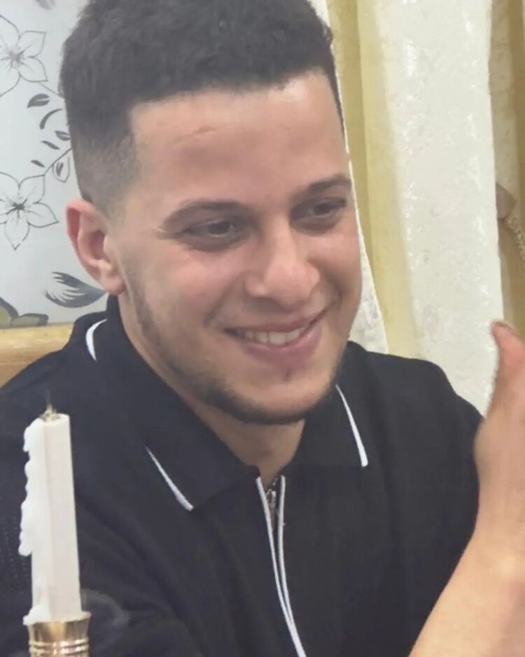  Lisbon,   Zandouch, 29 ,   ,   