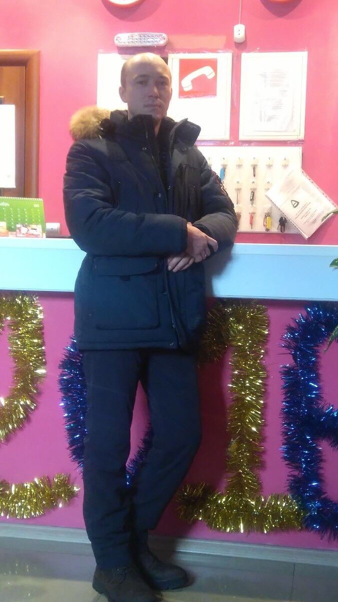  ,   NIK, 39 ,   ,   , c 