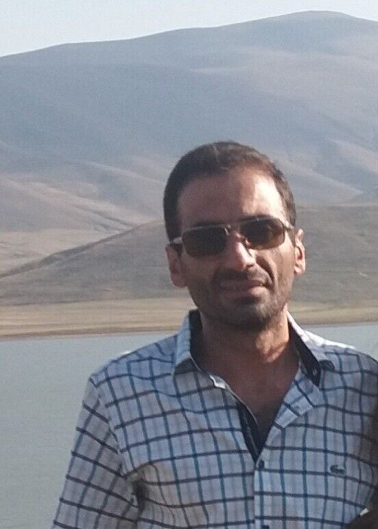  22507412  Mihran, 40 ,    