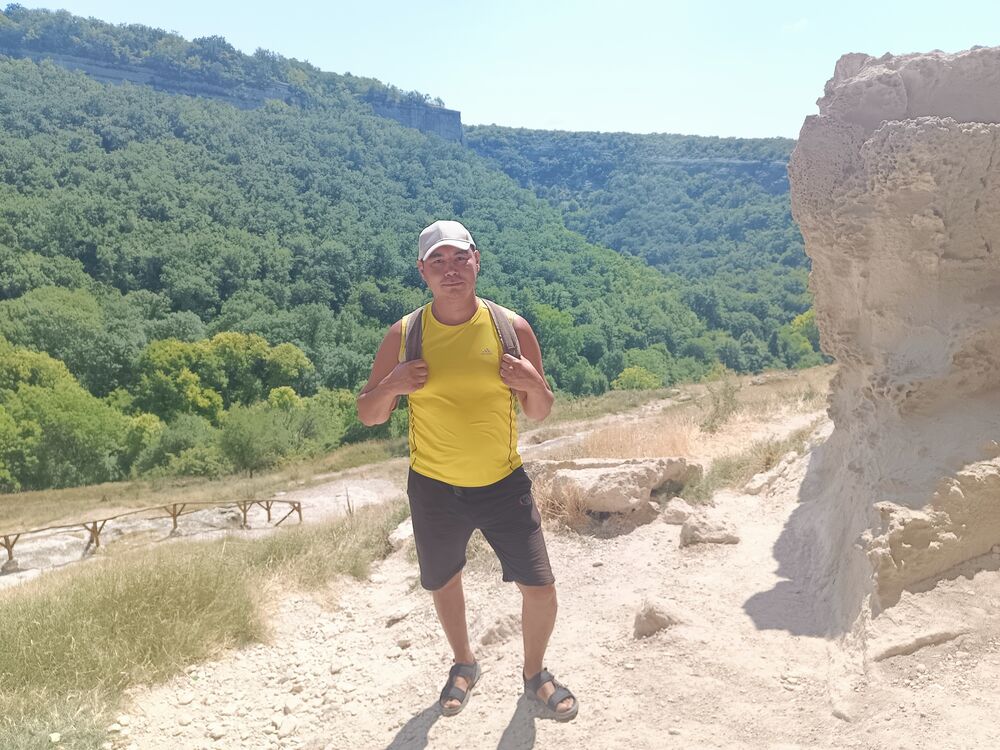  ,   Vitaly, 35 ,   ,   