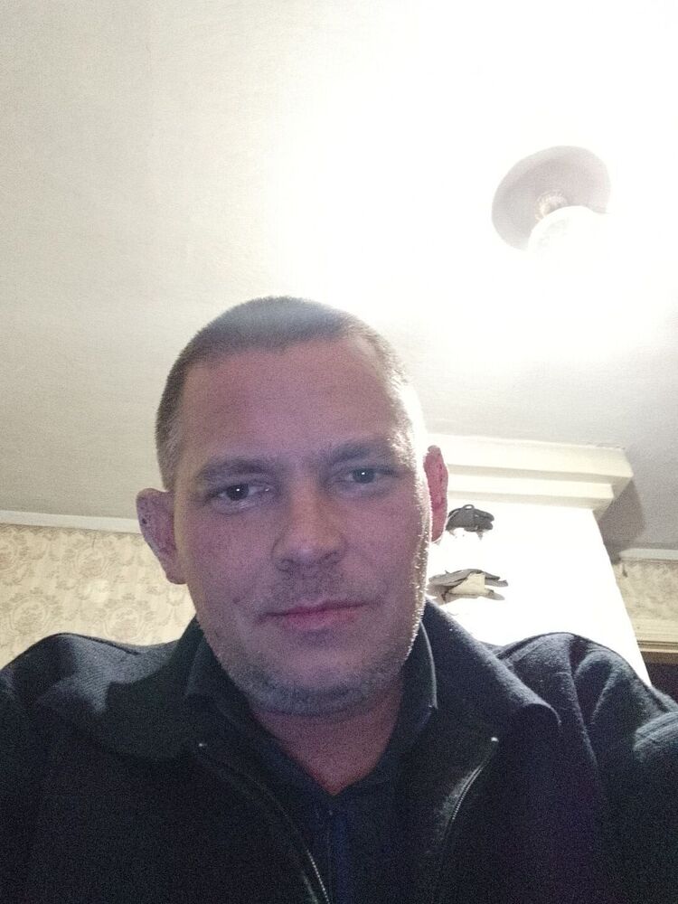  40326022  , 42 ,    