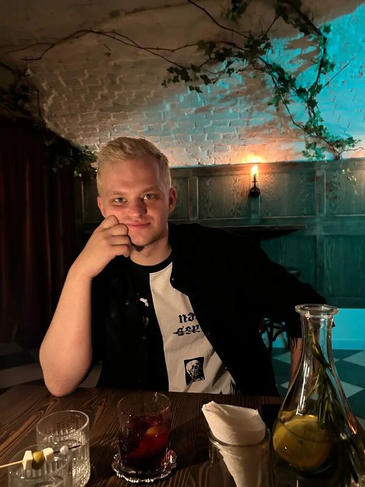 ,   , 28 ,   ,   , 