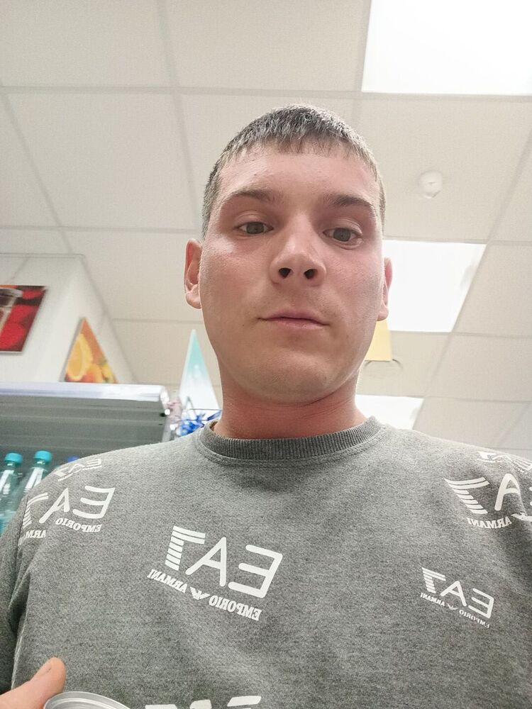  37031032  , 28 ,    