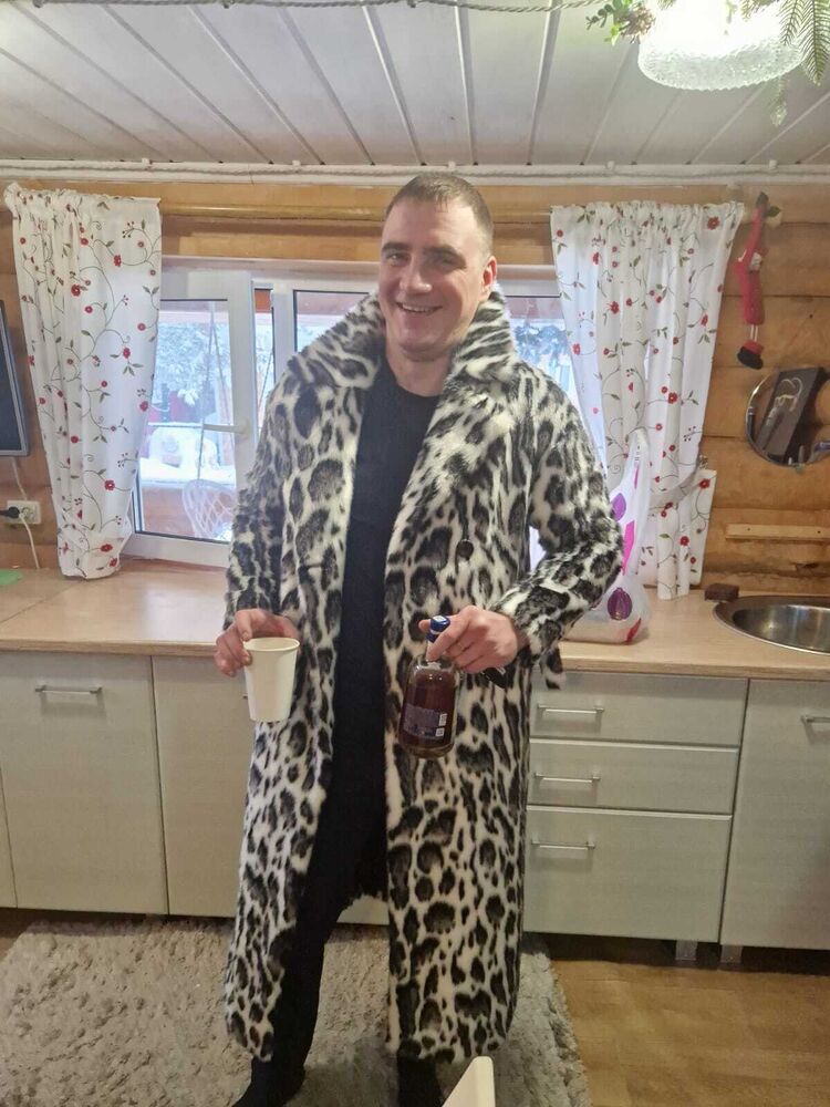  42391292  Nikolay, 34 ,    