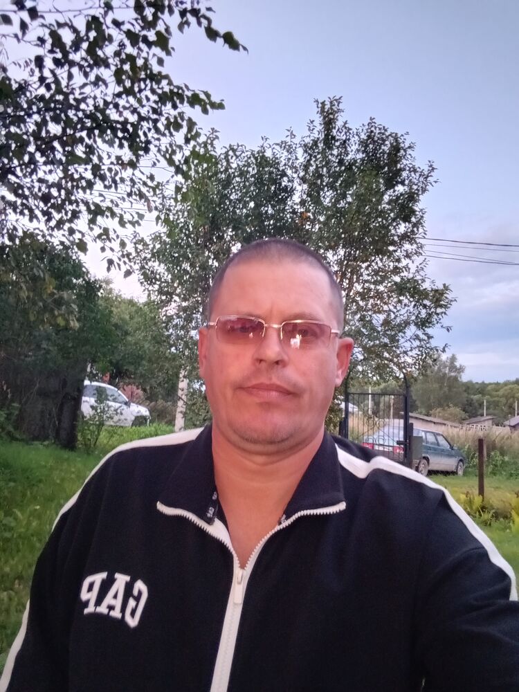  53152082  , 45 ,    