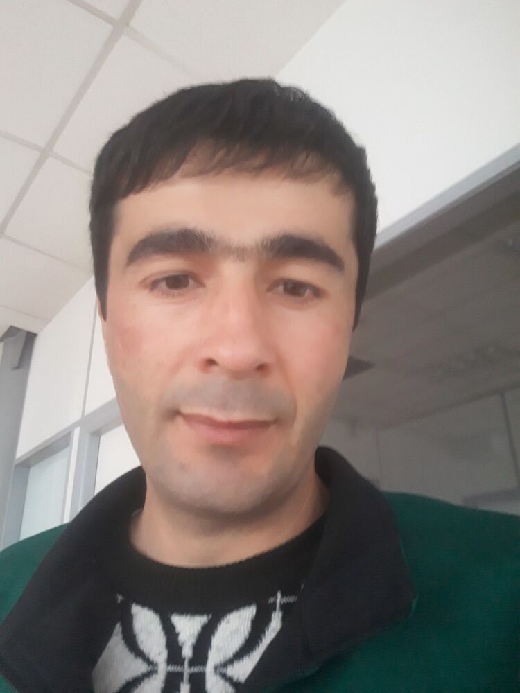  19562712  Alek, 35 ,    