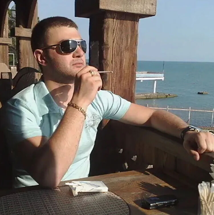 ���������� ����������, ���� ������� �������, 44 ����, ������������ ��� ����� � ���������