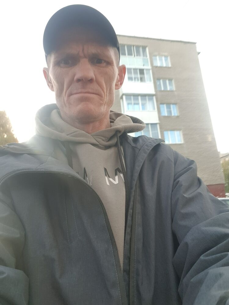  46755842  , 41 ,    
