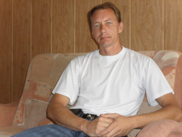  9200932  , 54 ,    