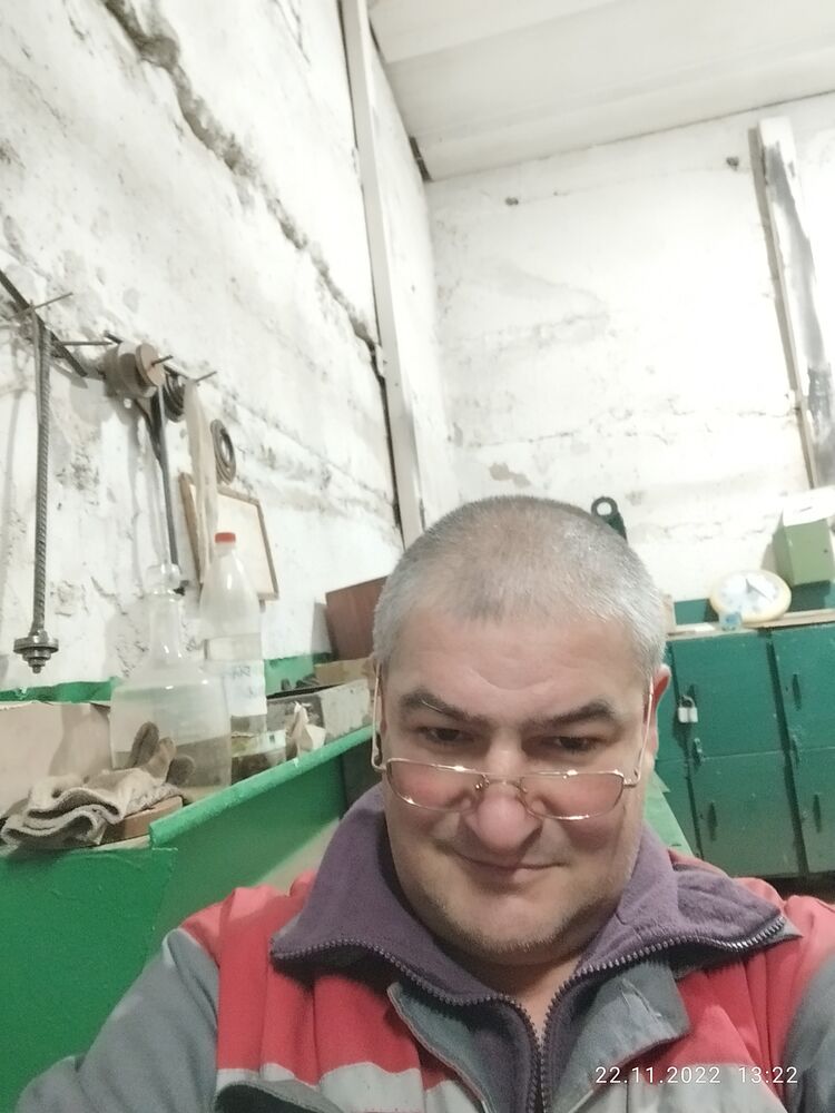  30877112  , 52 ,    