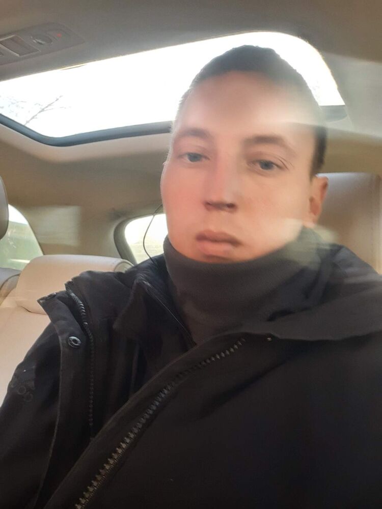  45646282  , 32 ,    