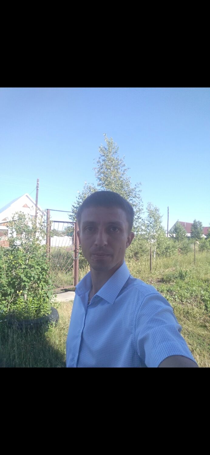  ,   Vladislav, 42 ,   ,   