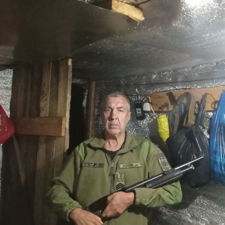  54496072  Aleksandr, 58 ,    