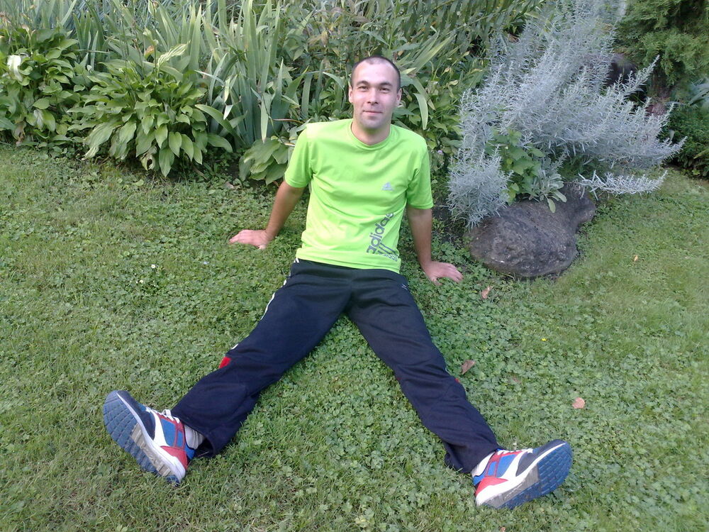  9987352  , 40 ,    