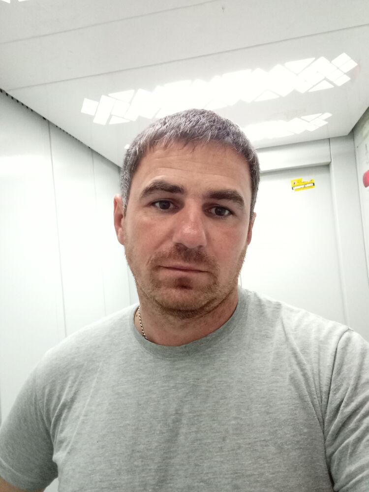  44563482  , 32 ,    