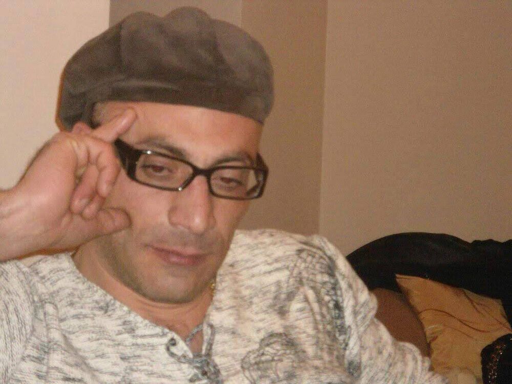  ,   ARTUR, 48 ,   ,   , c 