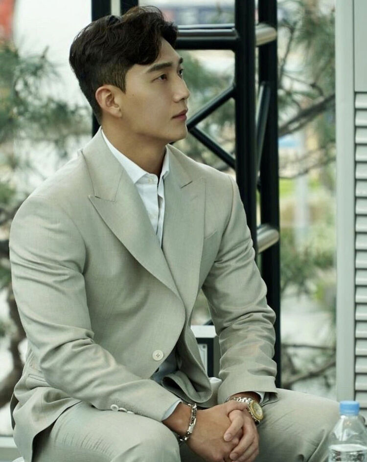  ,   Hajoon hajun, 43 ,   ,   