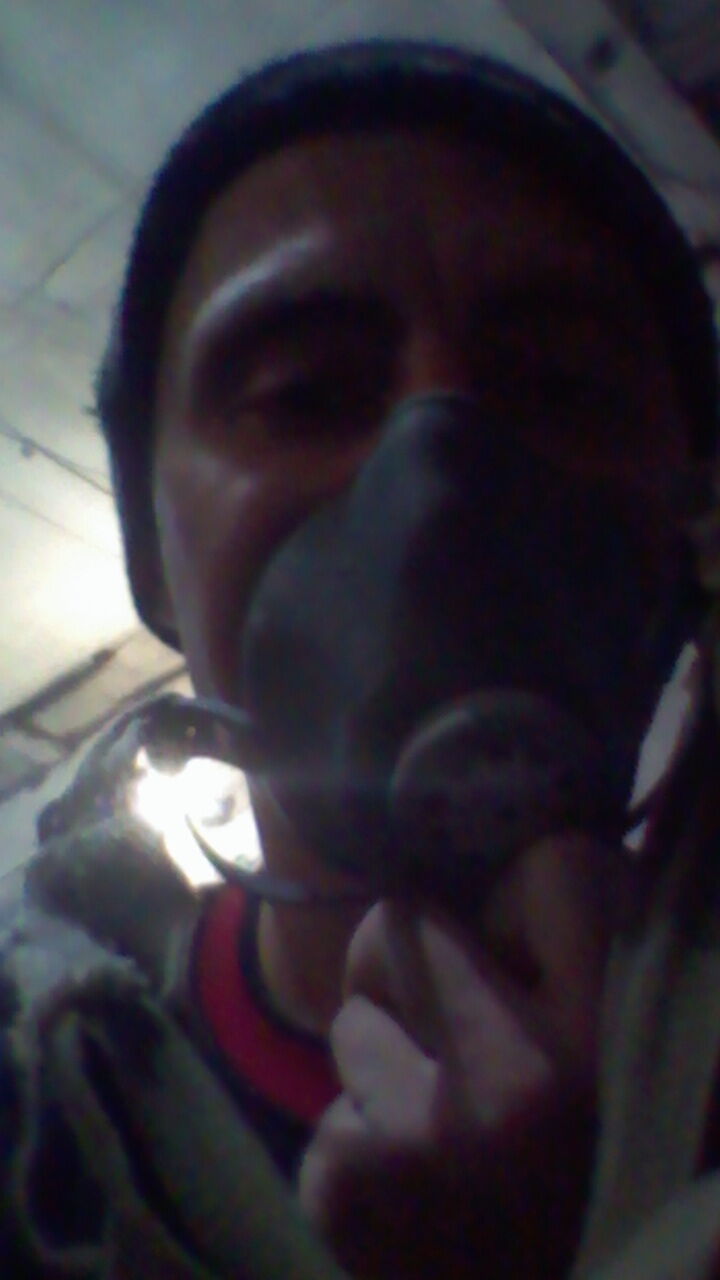  ,   Makd, 38 ,  