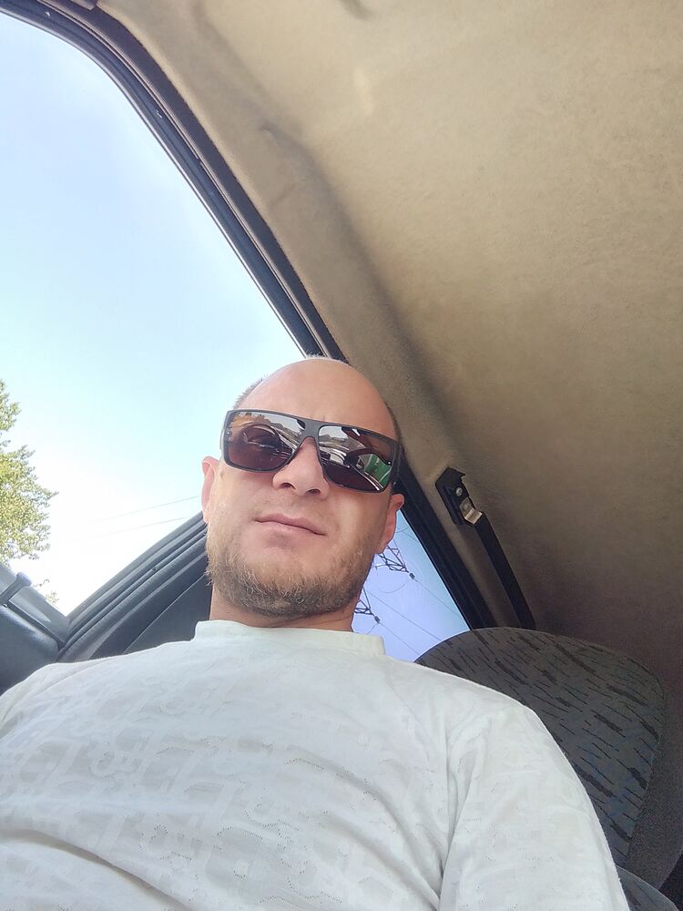  47677172  , 35 ,    