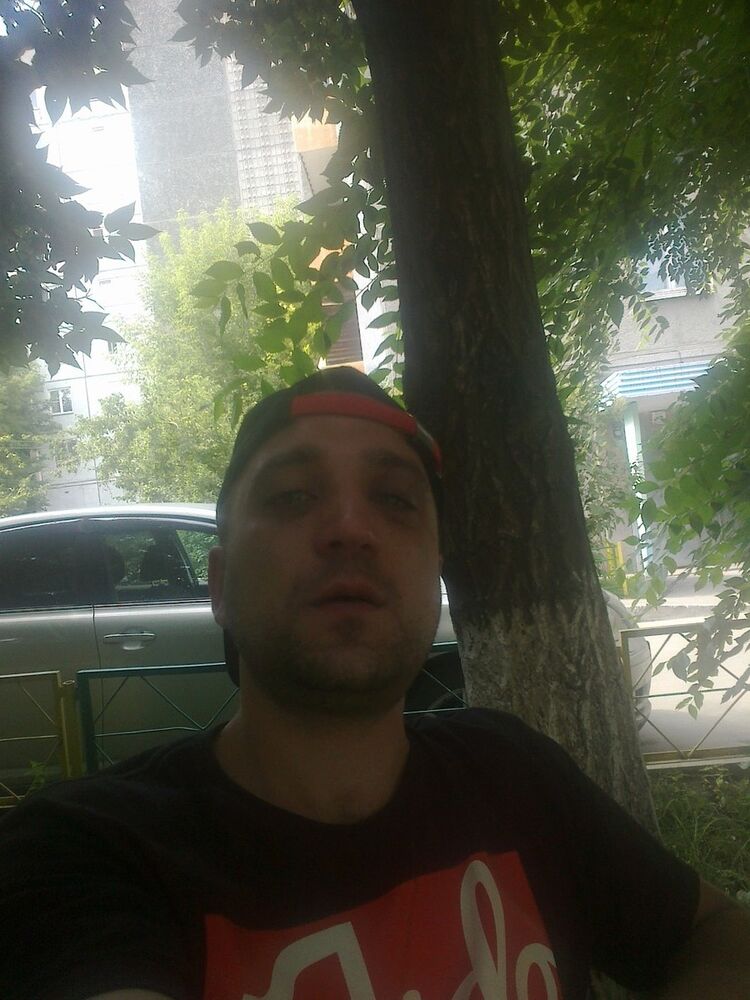  18607262  Marushkin, 39 ,    