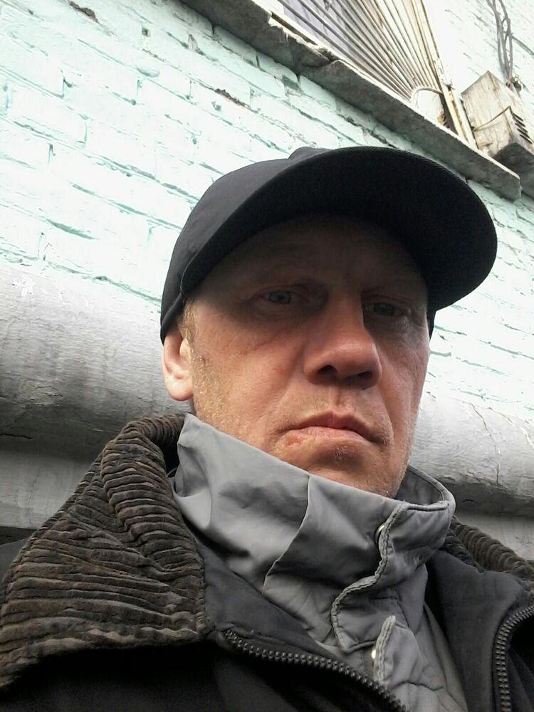  ,   Alexander, 42 ,   ,   