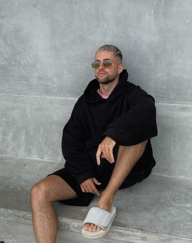  47757432  Andrey, 29 ,    -