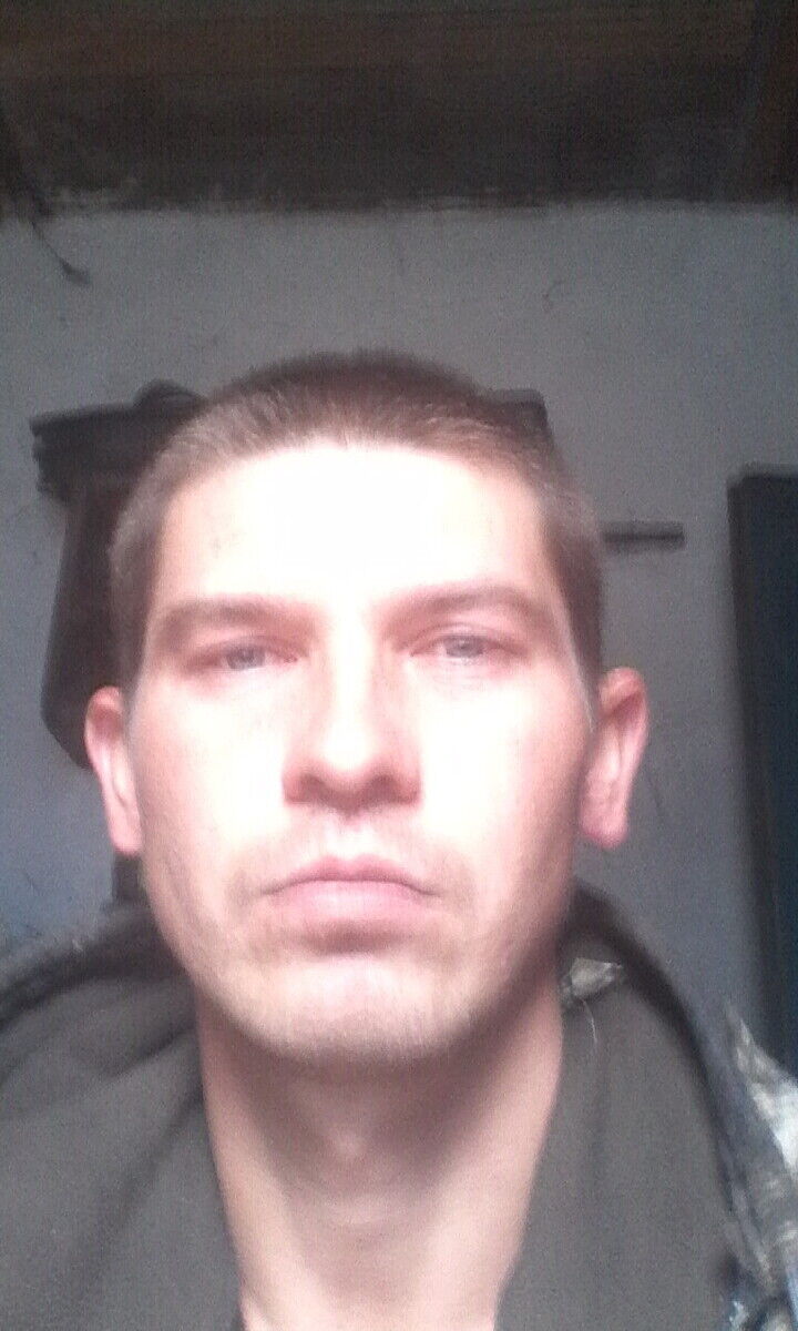  ,   Viktor, 33 ,   ,   , c 