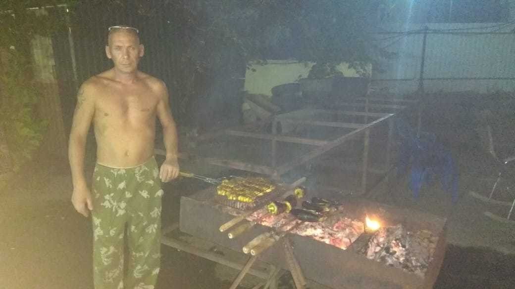  ,   ALEX, 48 ,     , c 