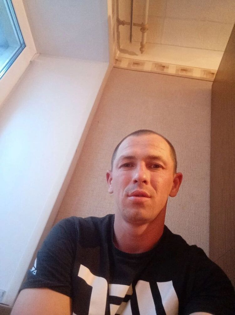  37500112  , 32 ,    