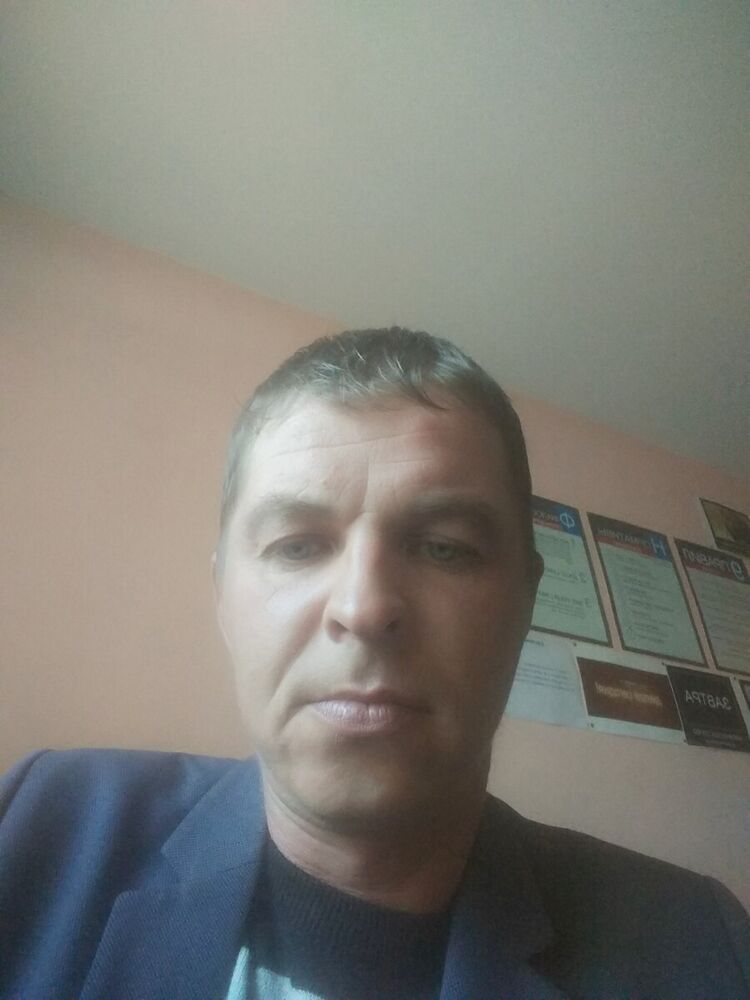  21172822  , 37 ,    
