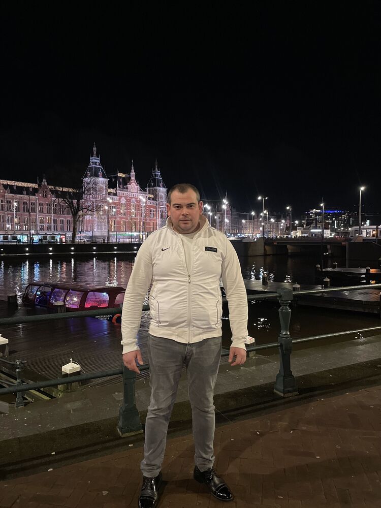  's-Gravendeel,   , 30 ,   ,   , c , 