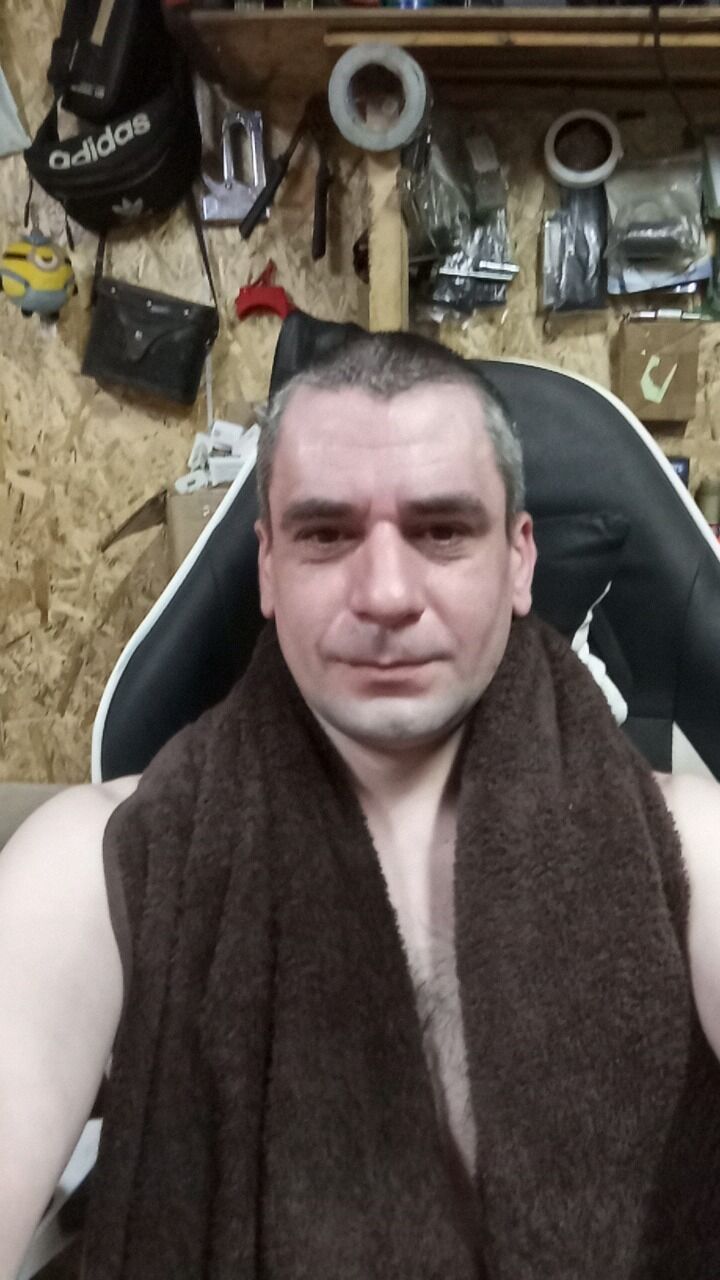  54083972  , 37 ,     