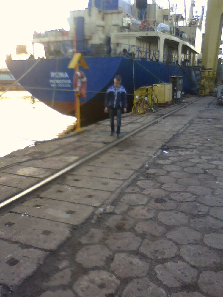 21731402  , 61 ,    