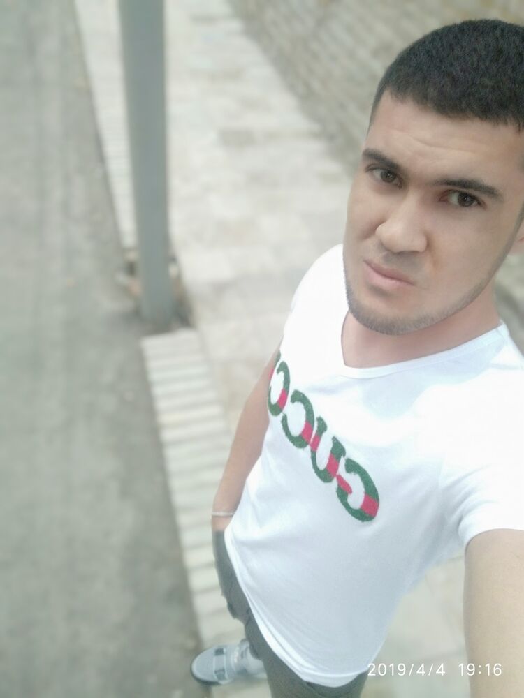  18485422  Farrukh, 34 ,    