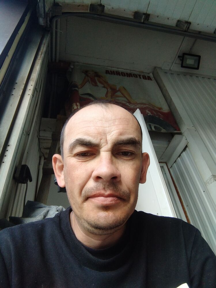  28522242  Dima, 41 ,    