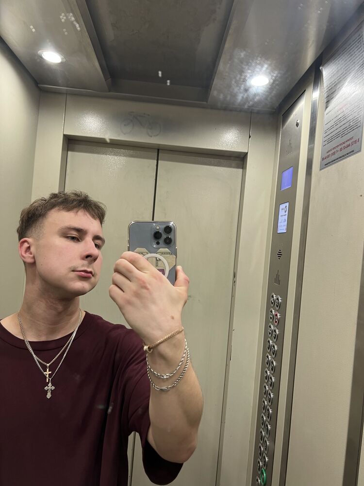  52783292  , 21 ,    -