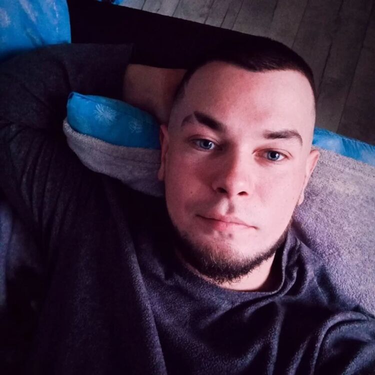  52680722  Andrey, 27 ,    