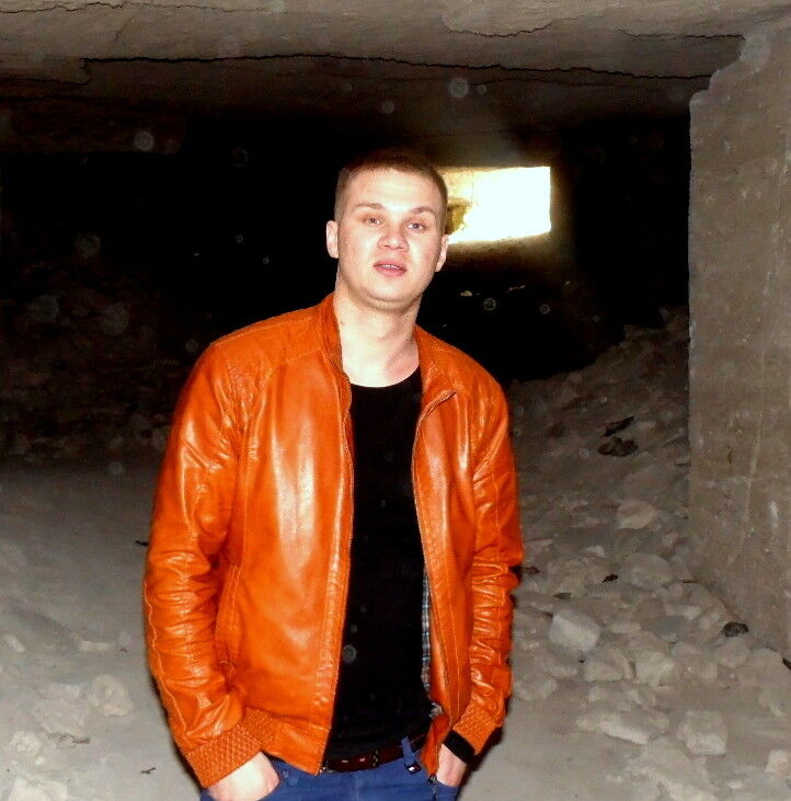  4291632  Gosha, 34 ,    