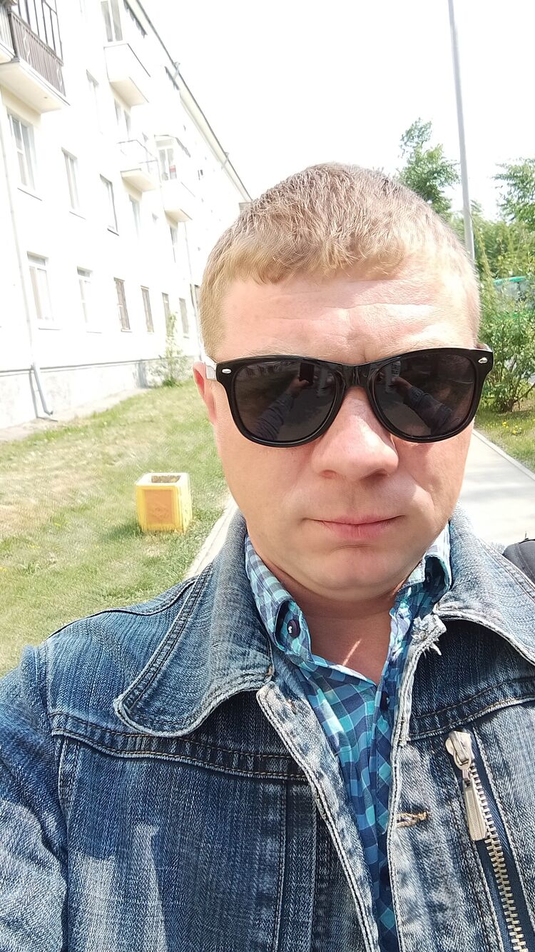  34767642  Vadik, 38 ,    