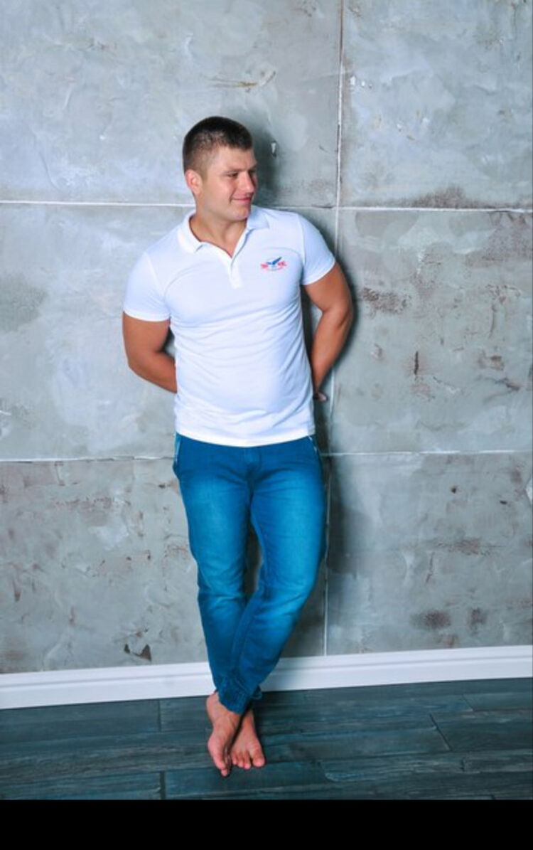 ���� 8585032 ������� Max, 42 ����, ���� ���������� � ����������