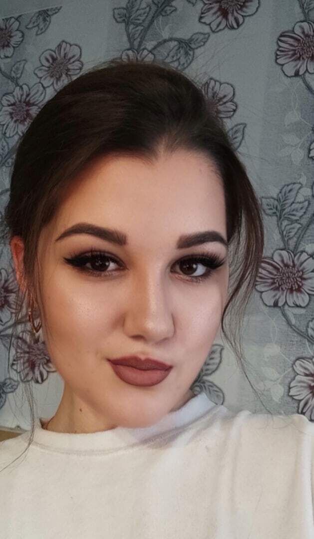  ,   Anna, 22 ,   ,   , c 