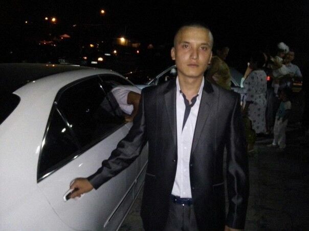  5759132  Asxat, 33 ,    