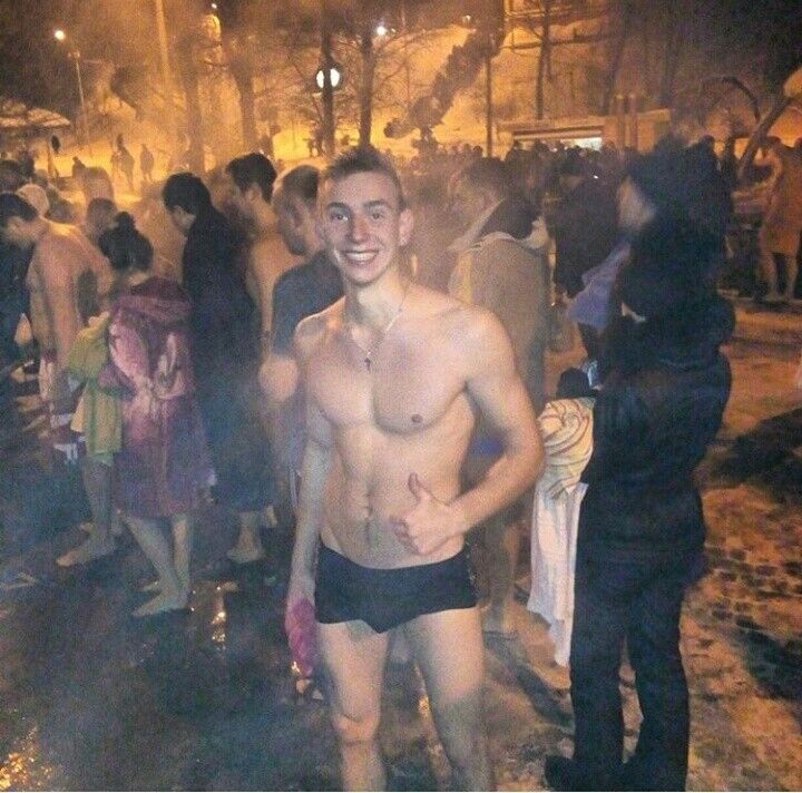  15915422  , 28 ,    